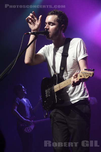 EDITORS - 2008-04-07 - PARIS - Le Bataclan - Thomas Michael Henry Smith - Christopher Dominic Urbanowicz
